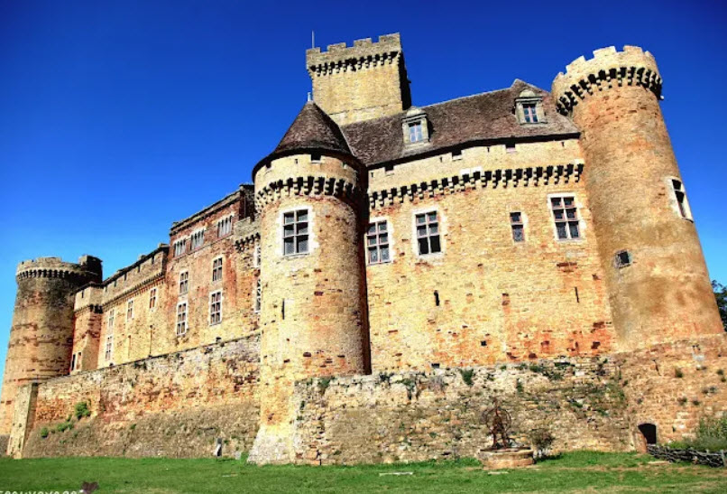 Castelnau-Bretenoux Castle, France
